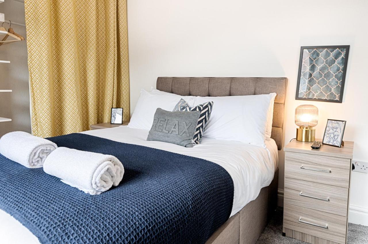 Make This Your Base! Tv In Every Bedroom! Merthyr Tydfil Esterno foto
